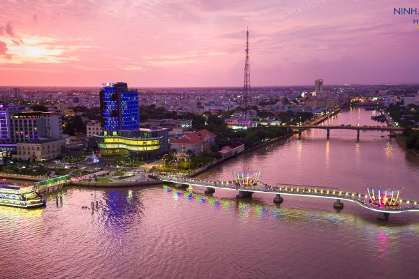 Ninh Kieu Riverside Hotel (Cân Tho)